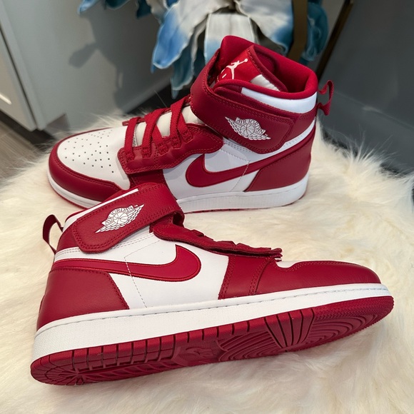 Jordan 1 Hi Flyease Fire Red - Picture 5 of 10